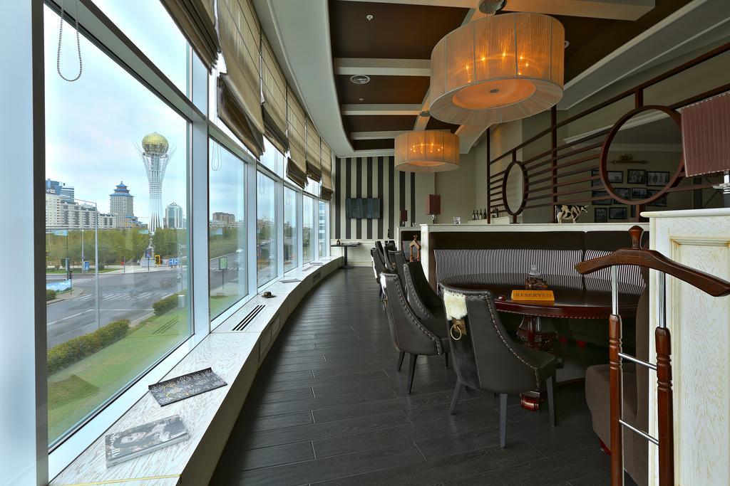 Diplomat Hotel By Ag Hotels Group อัสตานา ภายนอก รูปภาพ