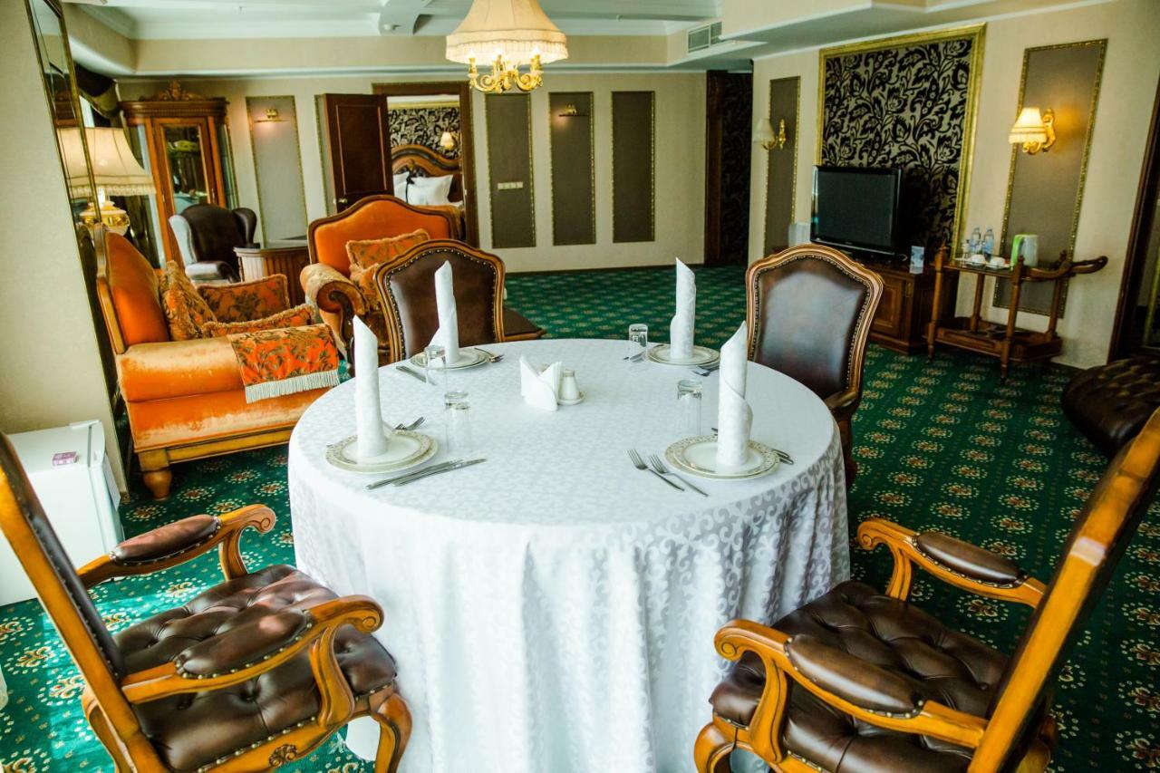 Diplomat Hotel By Ag Hotels Group อัสตานา ภายนอก รูปภาพ